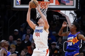 亚博体育-JackeyLove新星重要助攻表现突出，快船前途光明！