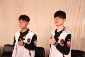 亚博体育-穆古鲁扎爆冷击败SKT，突破纪录引爆全场！的简单介绍